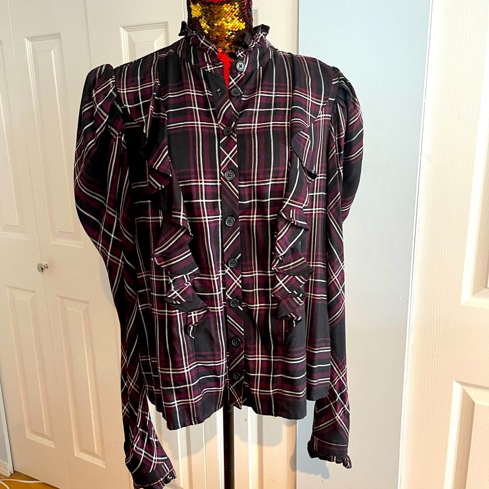 Plaid Rachel Roy blouse in black blush and burgundy colour